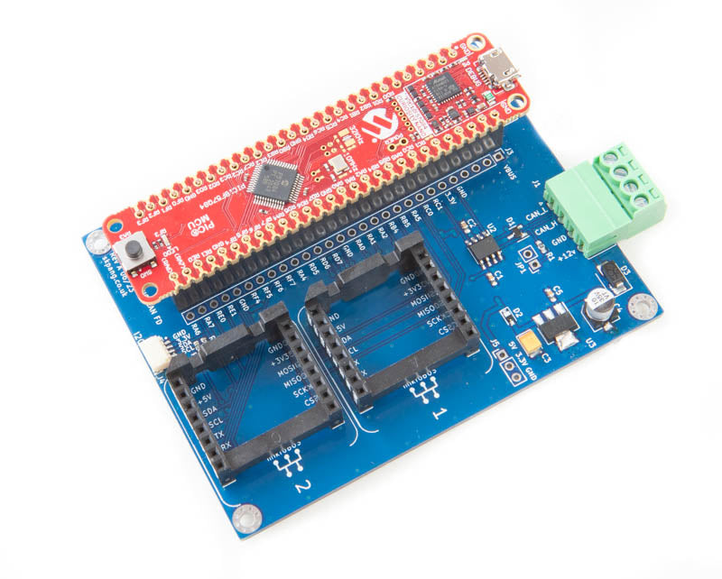 Curiosity Nano PIC18F57Q84 CAN FD Board