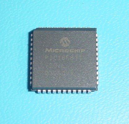 PIC16F877A-I-L